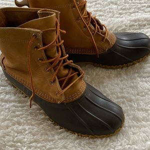 LL BEAN Unlined Brown Leather Lace-up Duck Boots Size 8